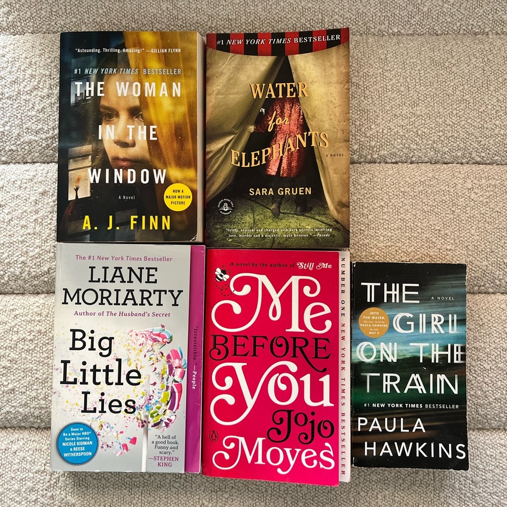 Book Bundle - popular movies or tv series